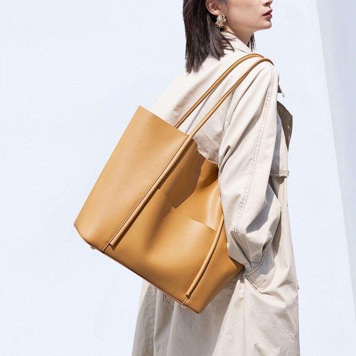 Metro Leather Tote Bag – Caramel Brown