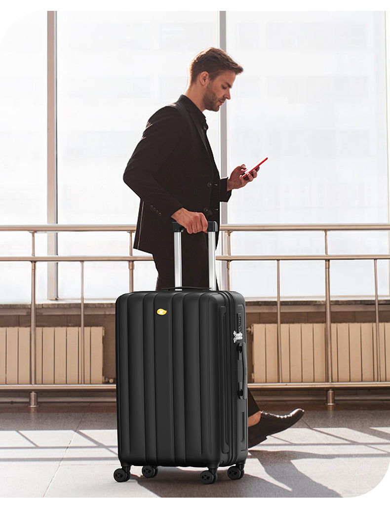 NordGlide 24 inch Check-In Luggage – Black