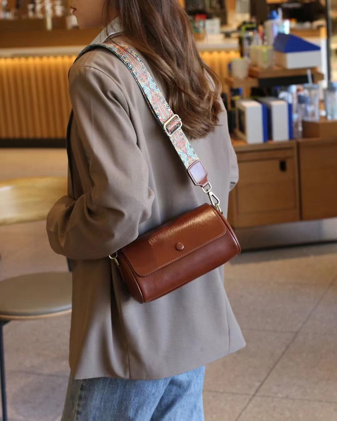 Retro Frame Mini Crossbody Bag – Chestnut Brown